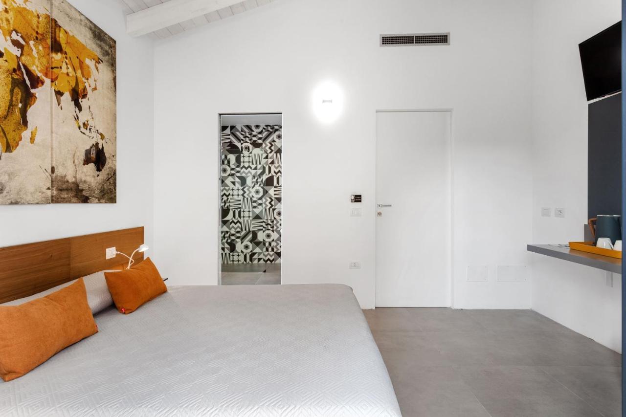 Double D House Bed & Breakfast Olbia Ngoại thất bức ảnh