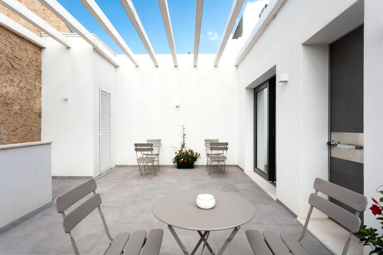 Double D House Bed & Breakfast Olbia Ngoại thất bức ảnh