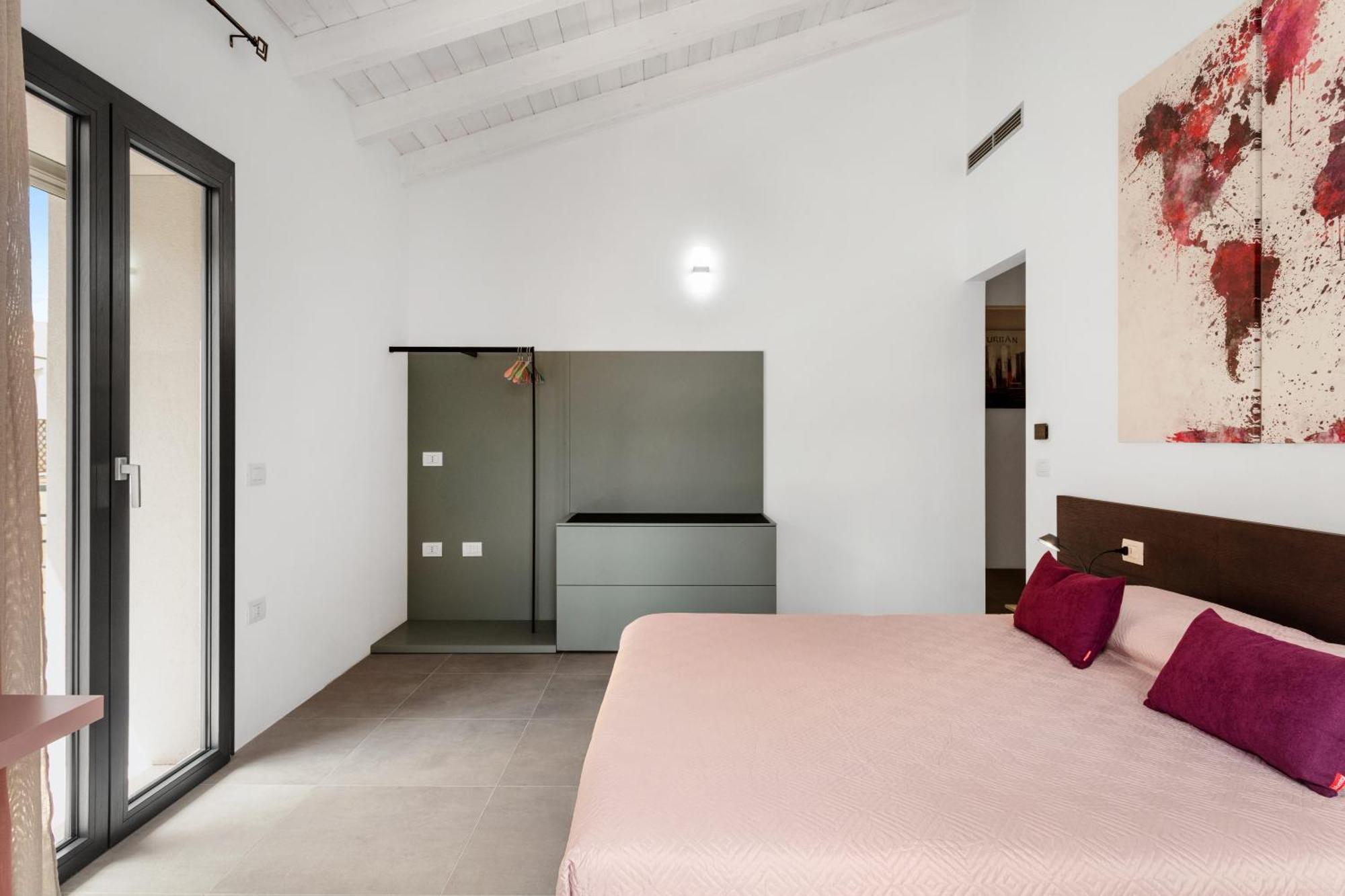 Double D House Bed & Breakfast Olbia Ngoại thất bức ảnh