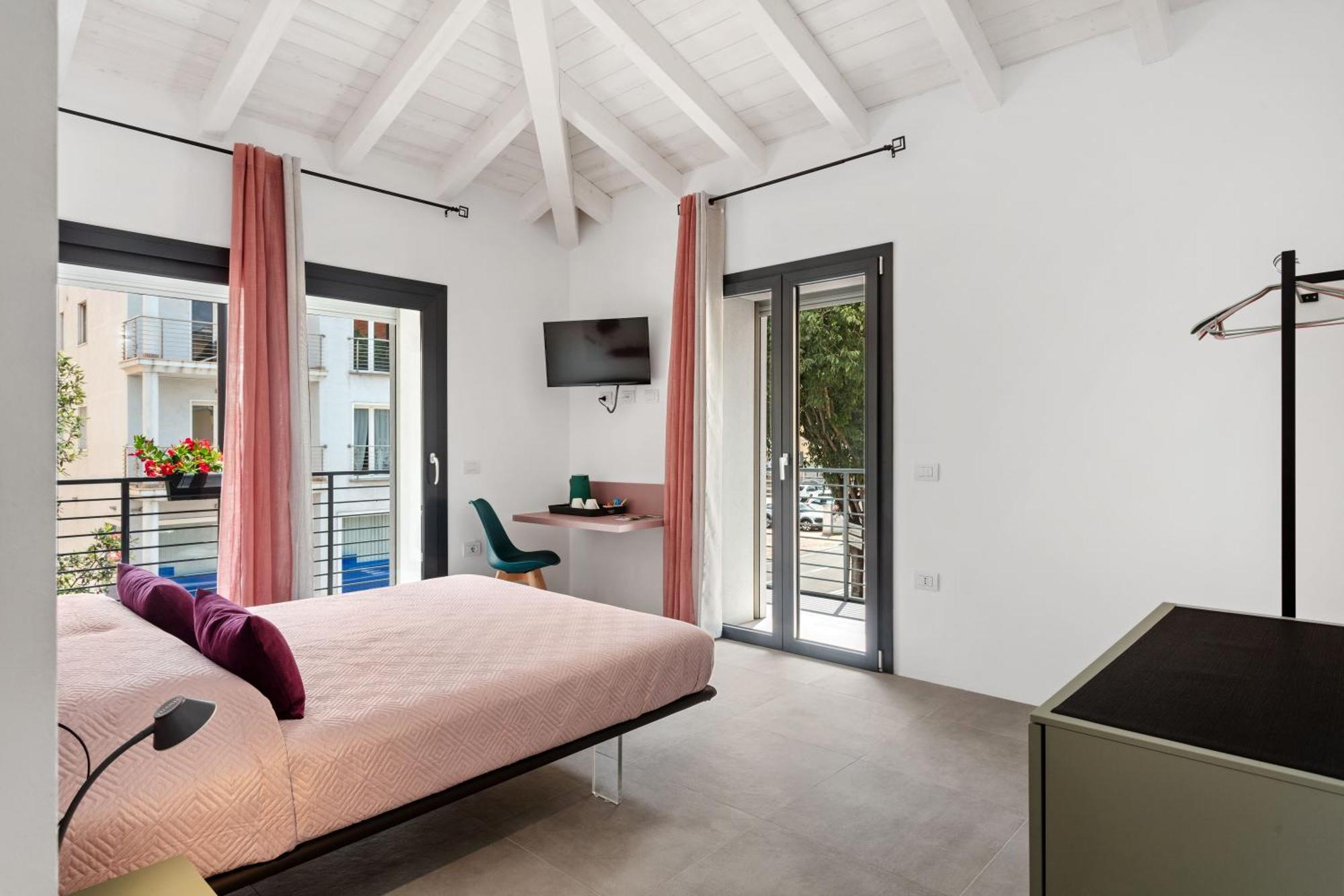 Double D House Bed & Breakfast Olbia Ngoại thất bức ảnh